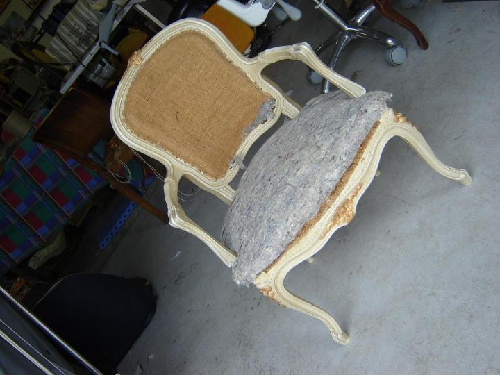 Un tapissier d’ameublement compétent intervenant à Lyon